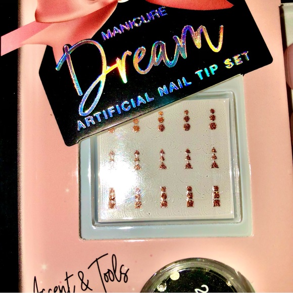 L.A. Colors Manicure Dream Artificial Nail Tip 29 Piece Set Gem Accents & Tools - Picture 4 of 11